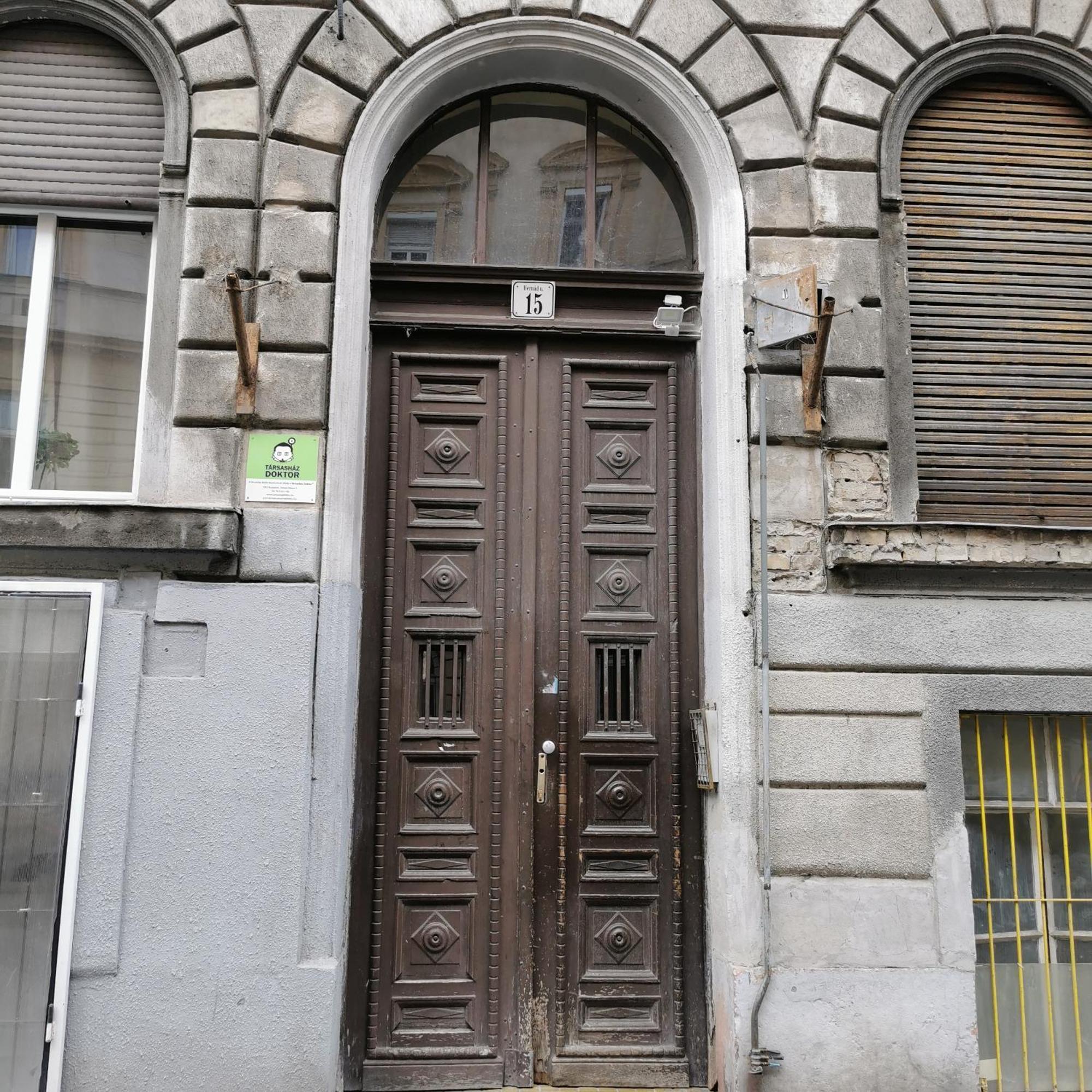 Hernad Apartamento