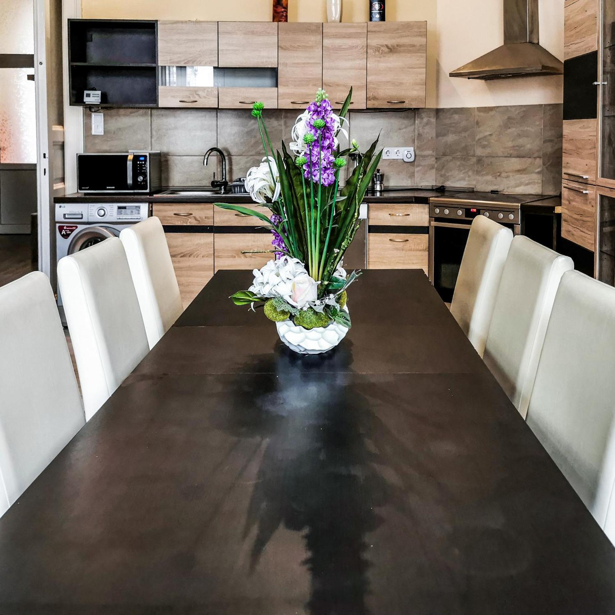 Apartment Hernad *